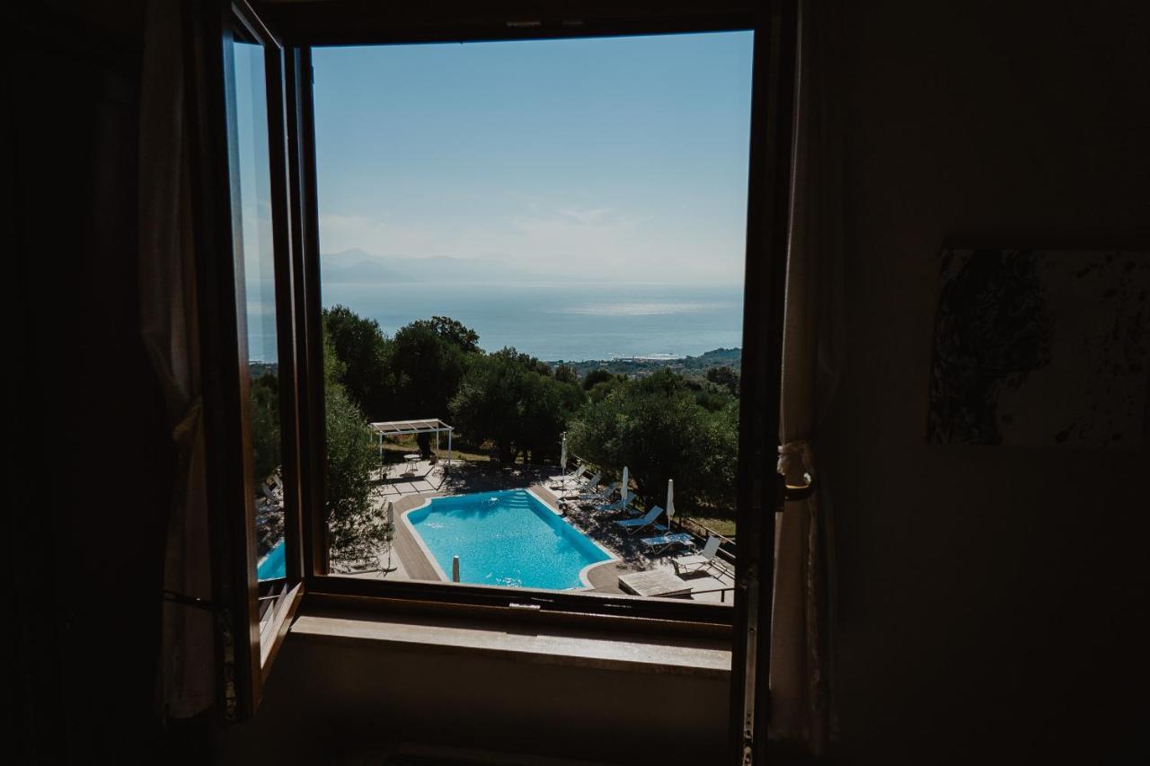 Tenuta Terre Di Bosco Oasi Di Relax Nel Cilento Сан-Джованні-а-Піро Екстер'єр фото
