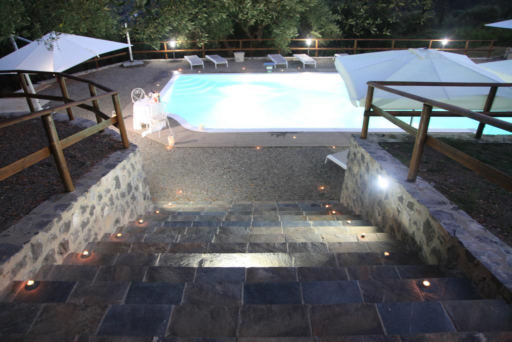 Tenuta Terre Di Bosco Oasi Di Relax Nel Cilento Сан-Джованні-а-Піро Екстер'єр фото